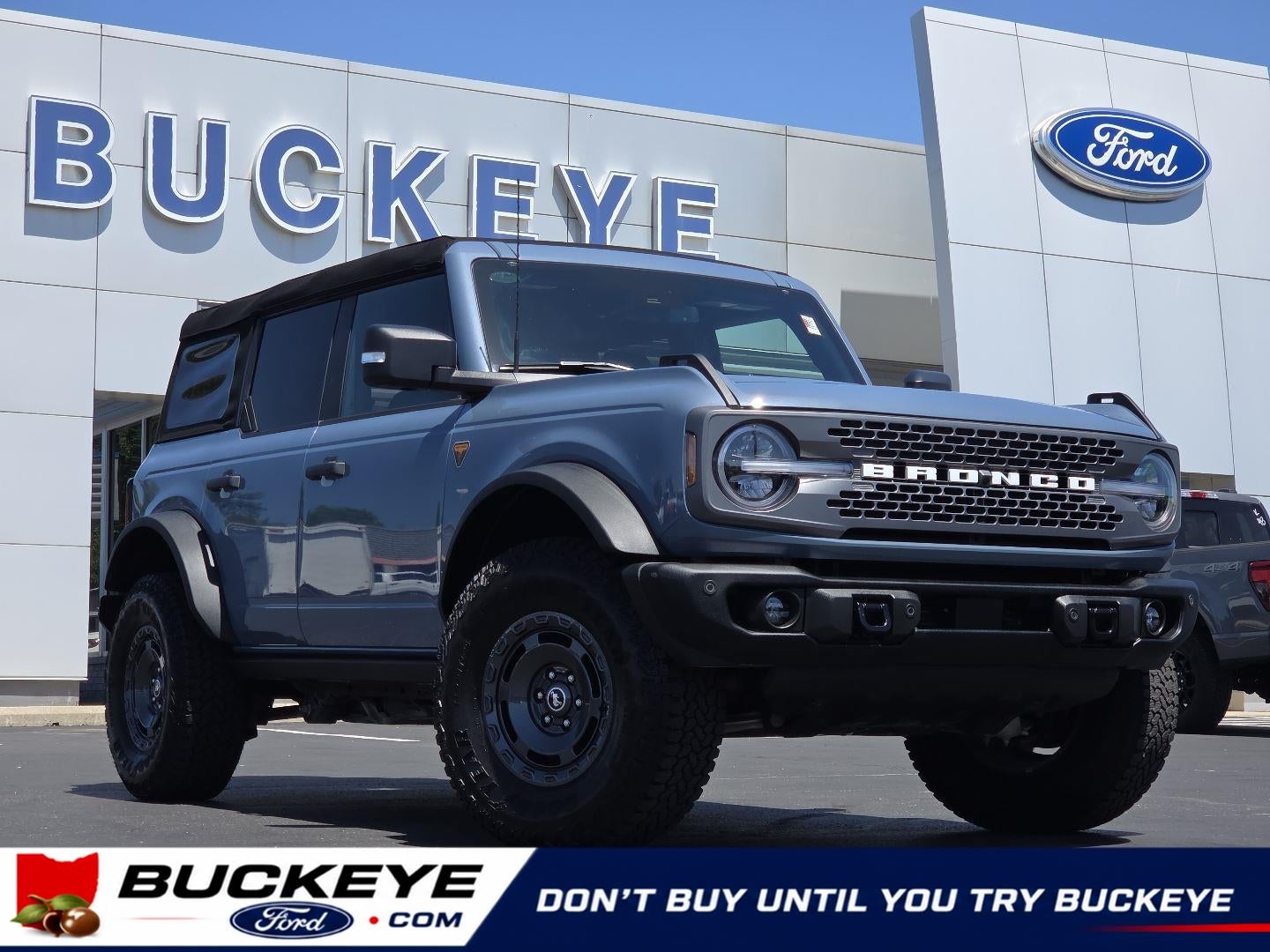 2025 Ford Bronco Badlands in Azure Gray Metallic Tri-Coat — front three-quarter view